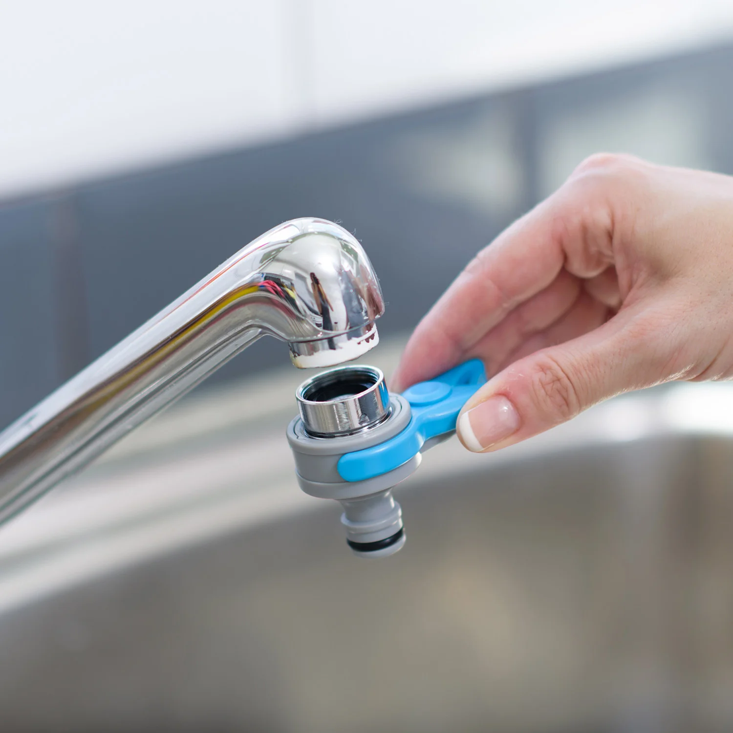 Flopro Threaded Mixer Tap Adaptor - Image 3