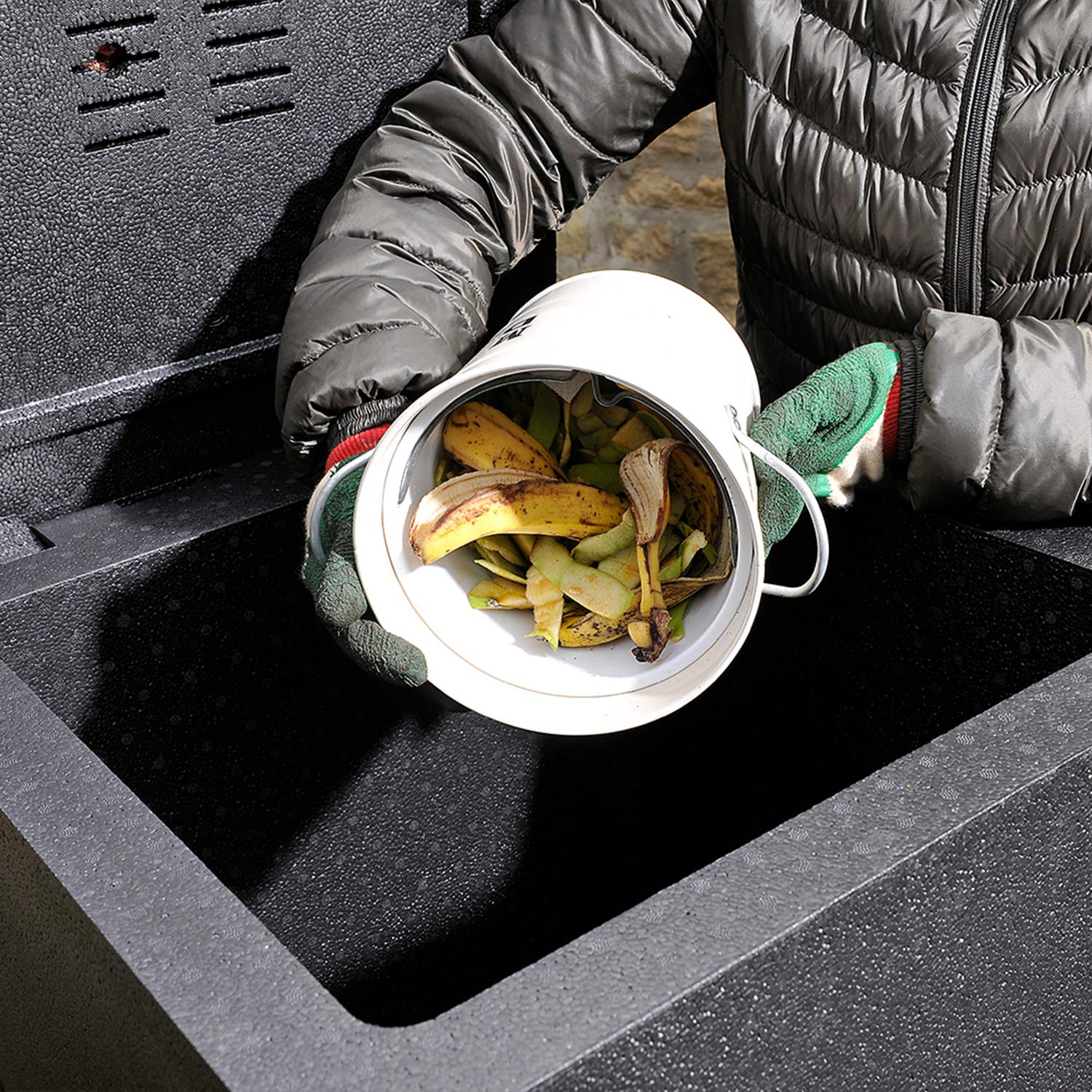 HOTBIN 200L Composter & Plinth Bundle - Image 7