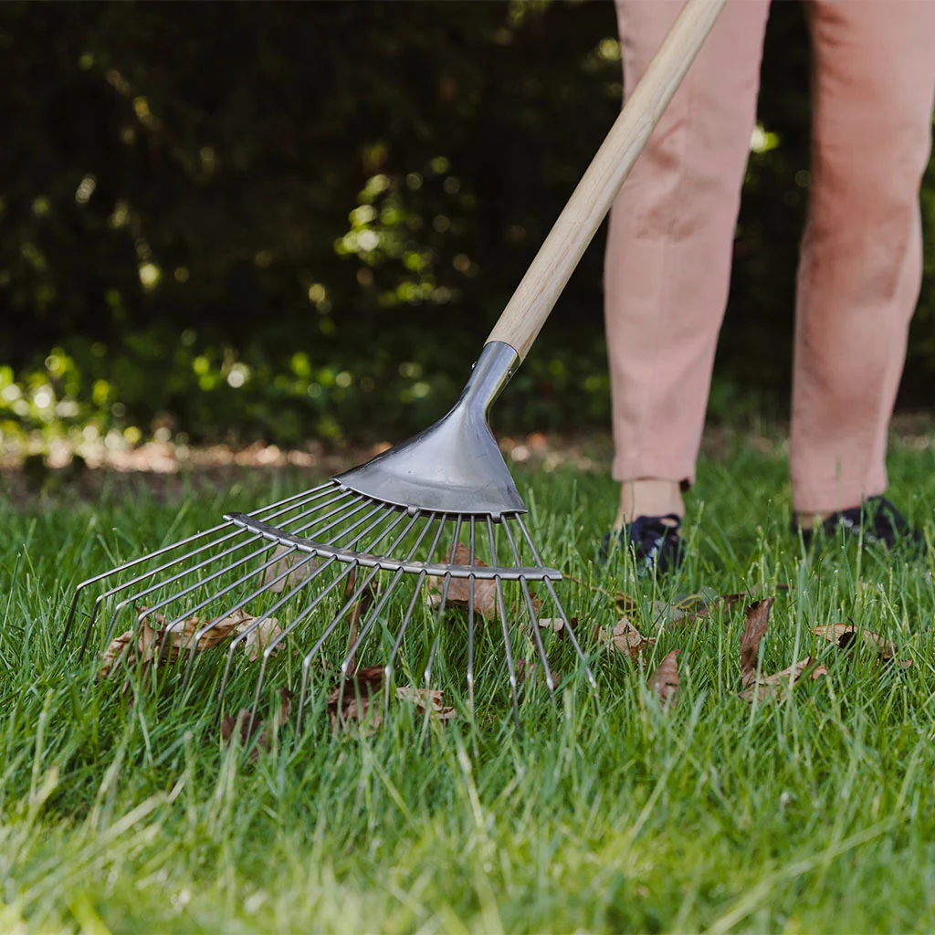 Kent & Stowe Garden Life Lawn Rake - Image 6