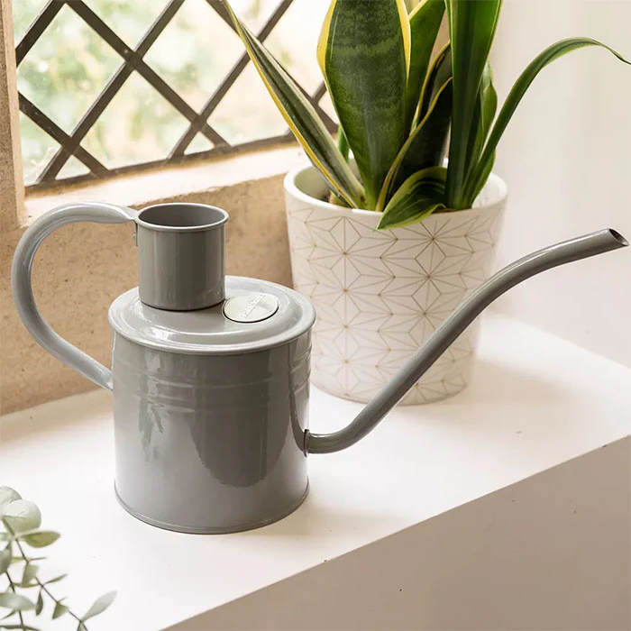 Kent & Stowe Indoor Watering Can 1L - Image 4