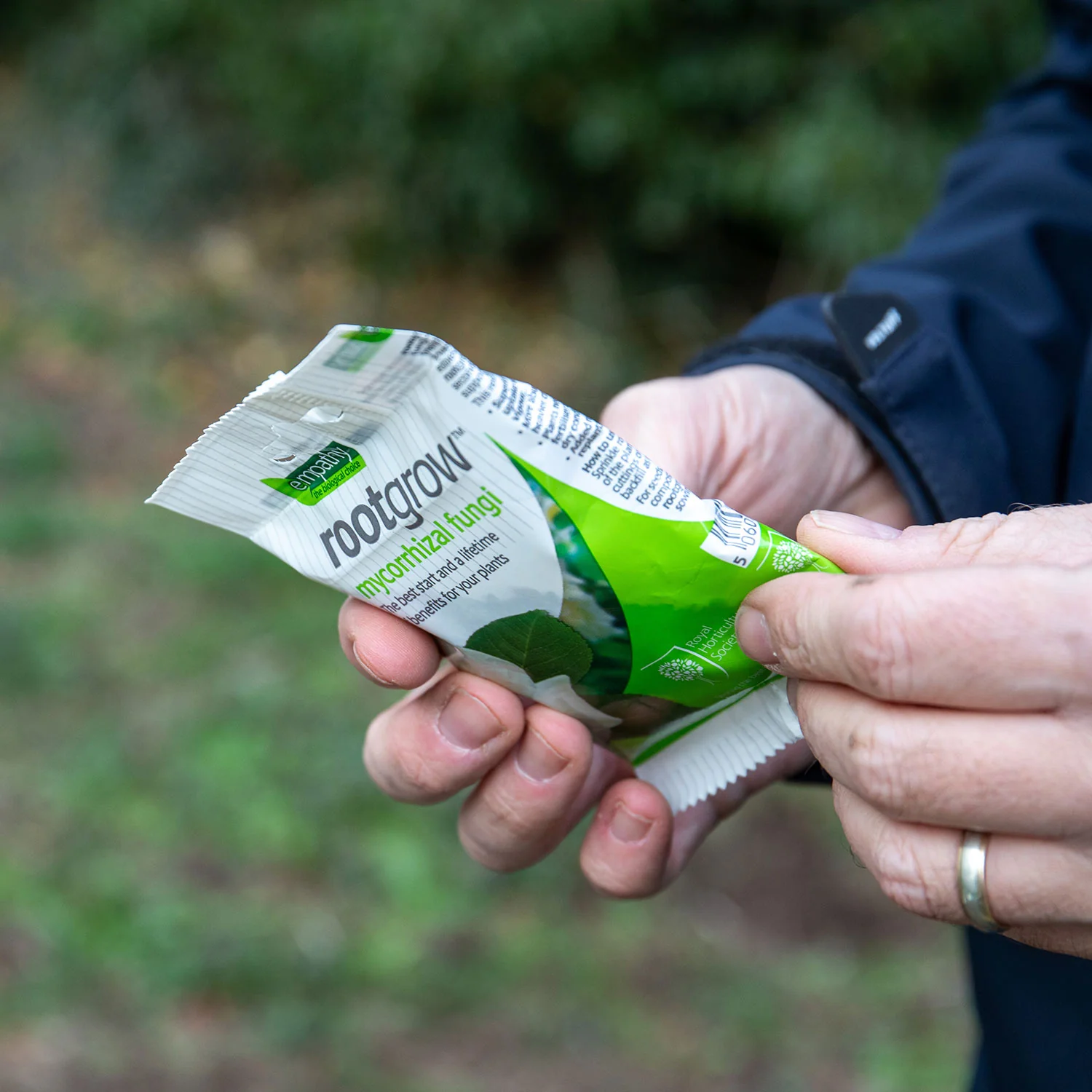 Tree Planting Kit - Image 3