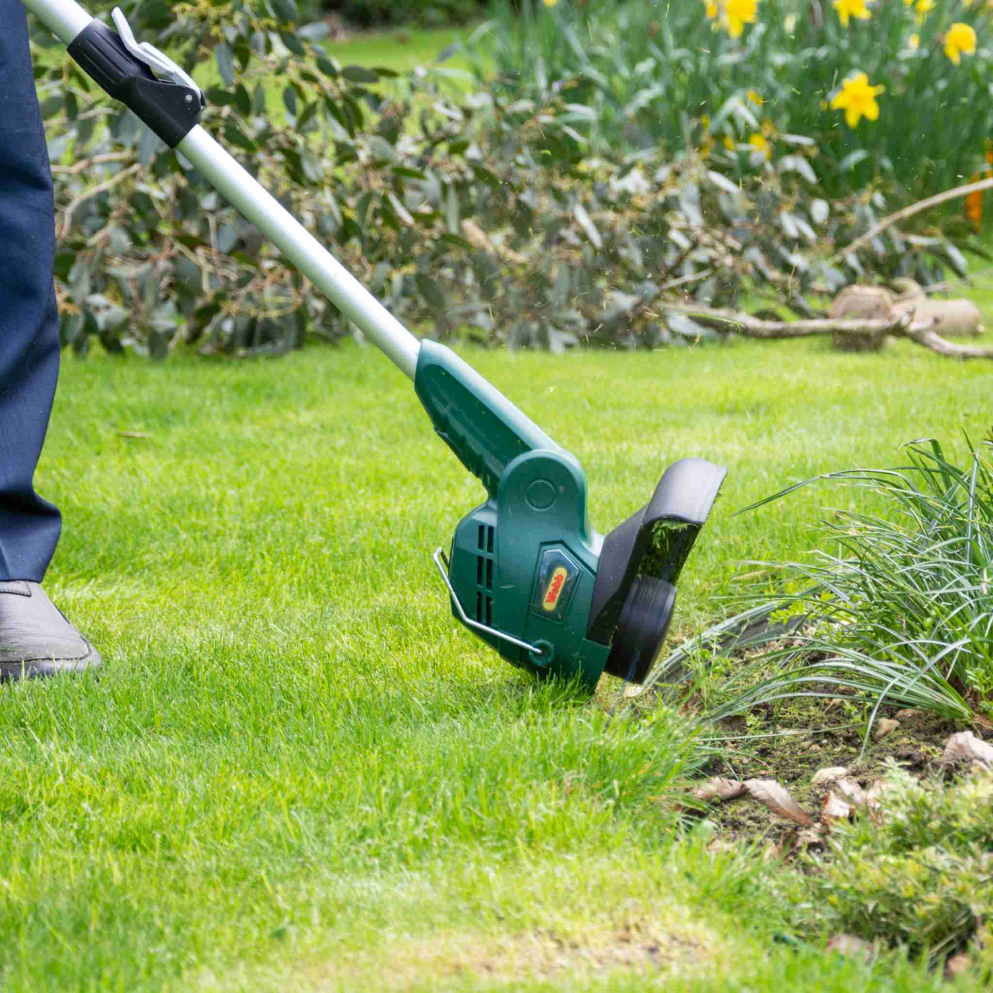 Webb Classic 450w 25cm (10") Linetrimmer & Edger - Image 3